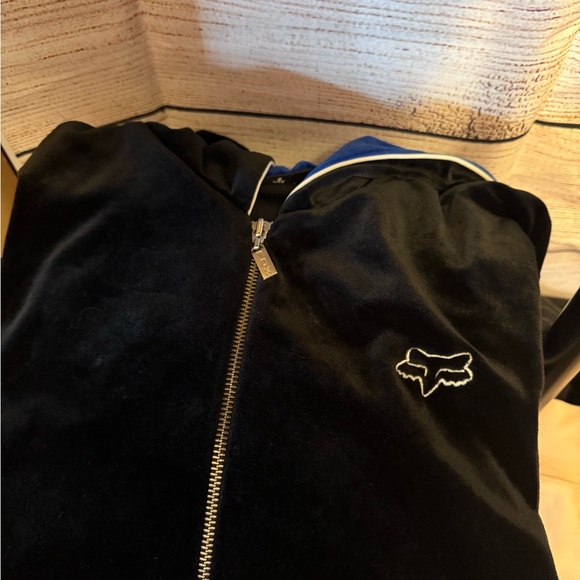 Fox Y2K Velour Zip Hoodie Size Large - Picture 5 of 6